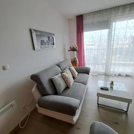 Apartment In Split, Near The Old Town, Three Rooms, Balcony, Garage