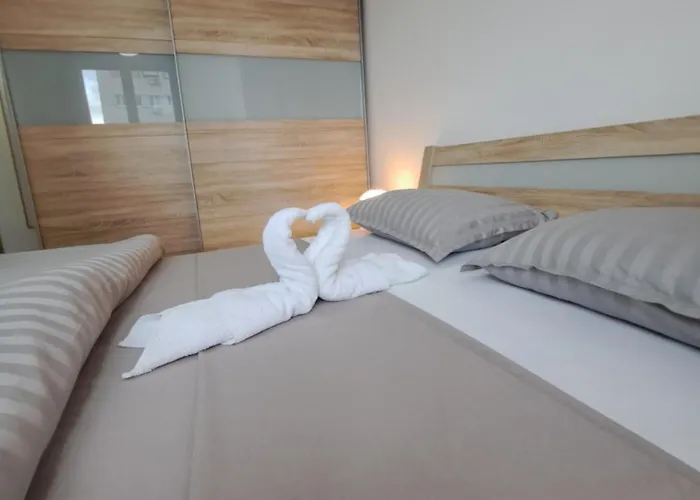 In Split, Near The Old Town, Three Rooms, Balcony, Garage Split