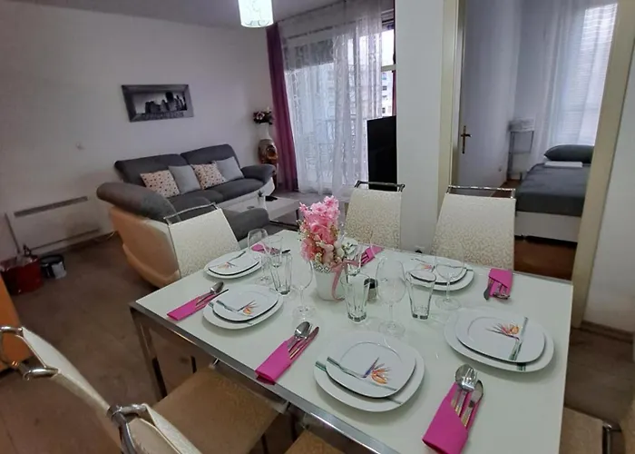 In Split, Near The Old Town, Three Rooms, Balcony, Garage *